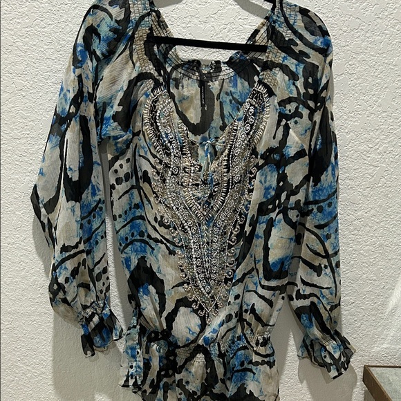 Elegant Blue and Black Women's Blouse - Picture 2 of 7